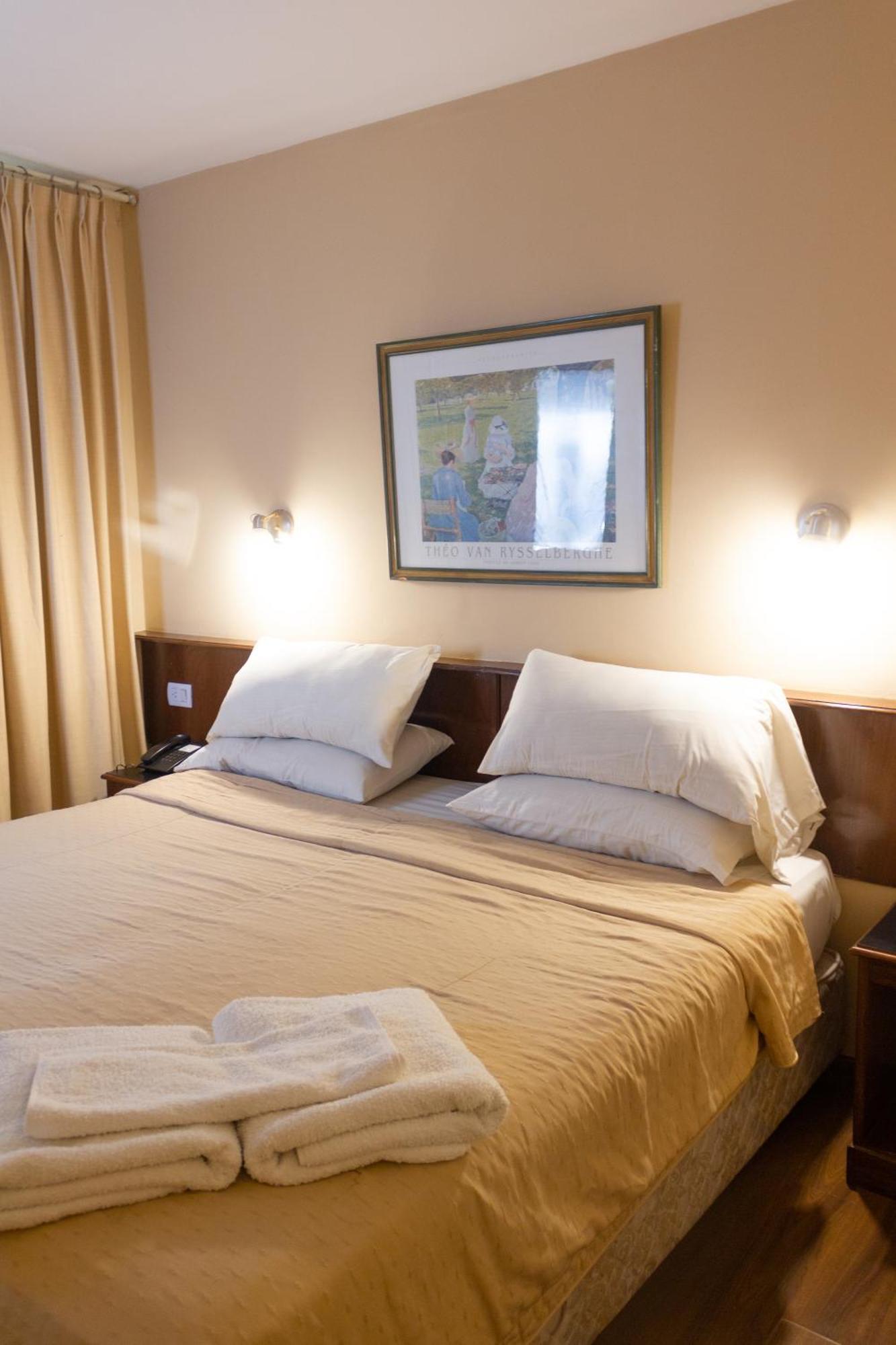 Mediterraneo Hotel 3*